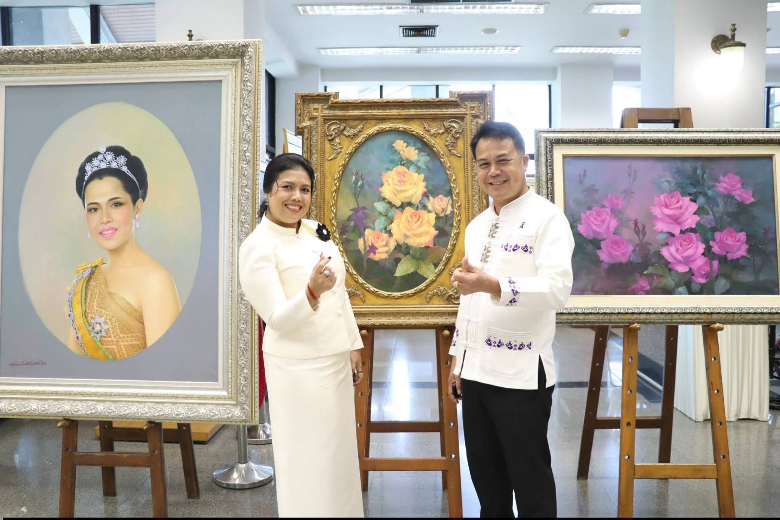 title - ศพส. จัดงาน “รักแห่งศิลป์ รักแห่งแผ่นดิน” เพื่อน้อมรำลึกในพระมหากรุณาธิคุณของสมเด็จพระนางเจ้าสิริกิติ์ พระบรมราชินีนาถ พระบรมราชชนนีพันปีหลวง ณ ศูนย์ส่งเสริมและพัฒนาอาชีพเสริมนอกภาคการเกษตร (ศูนย์ศิลปาชีพบางไทรฯ เดิม)